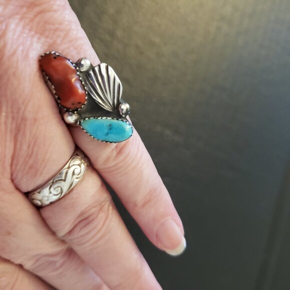 Navajo Turquoise Coral Silver ring, Sz 6-1/2 Vintage - Picture 10 of 10